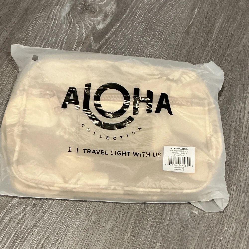 NWT Aloha Collection Hip Pack in Hana Hou - Picture 3 of 4